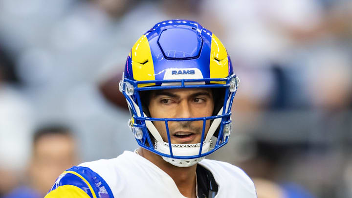 Los Angeles Rams quarterback Jimmy Garoppolo (11) Los Angeles Rams quarterback Jimmy Garoppolo (11)