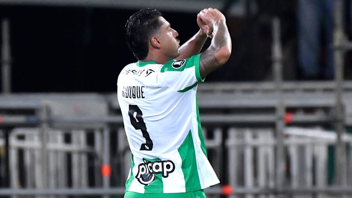 El delantero Jefferson Duque va por el récord histórico de René Higuita con Atlético Nacional.