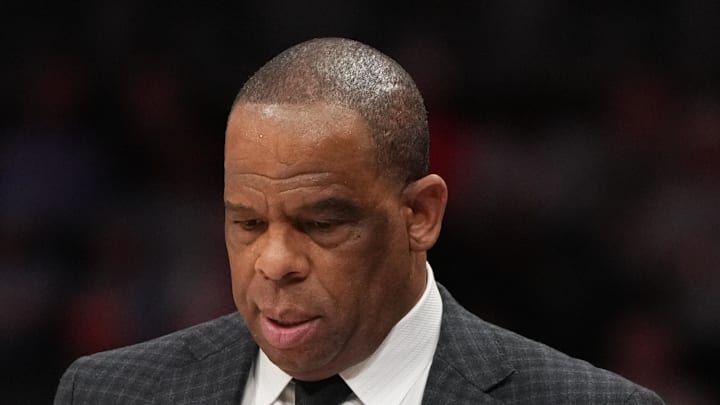Mar 12, 2026; Charlotte, NC, USA; North Carolina Tar Heels head coach Hubert Davis reacts in the first half at Spectrum Center. Mandatory Credit: Bob Donnan-Imagn Images Mar 12, 2026; Charlotte, NC, USA; North Carolina Tar Heels head coach Hubert Davis reacts in the first half at Spectrum Center. Mandatory Credit: Bob Donnan-Imagn Images