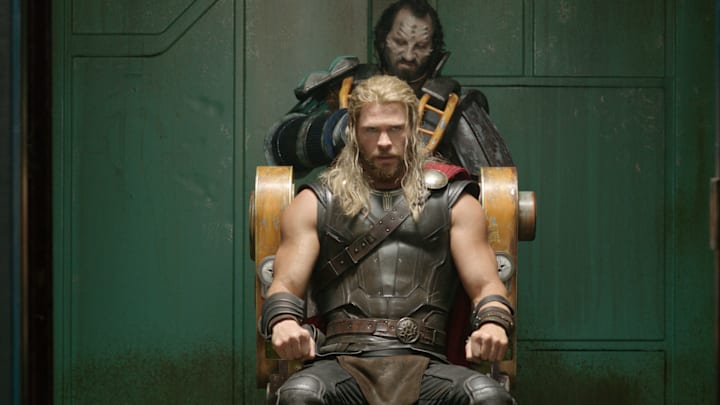 Marvel Studios' THOR: RAGNAROK..Thor (Chris Hemsworth)..Ph: Teaser Film Frame..©Marvel Studios 2017