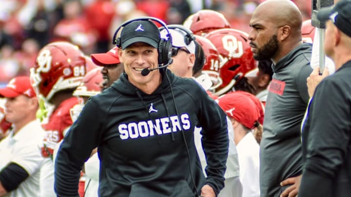 Oklahoma coach Brent Venables Oklahoma coach Brent Venables