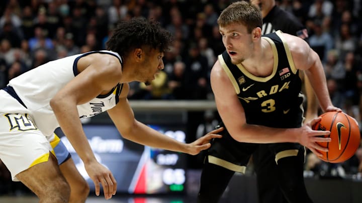 Purdue Boilermakers guard Braden Smith (3) drives to the basket  against the Marquette Golden Eagles in a November 2022 game.