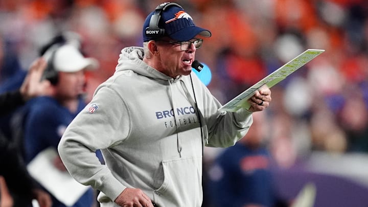 Sep 29, 2025; Denver, Colorado, USA; Denver Broncos head coach Sean Payton calls a play from the sideline during the second quarter against the Cincinnati Bengals at Empower Field at Mile High. Sep 29, 2025; Denver, Colorado, USA; Denver Broncos head coach Sean Payton calls a play from the sideline during the second quarter against the Cincinnati Bengals at Empower Field at Mile High.