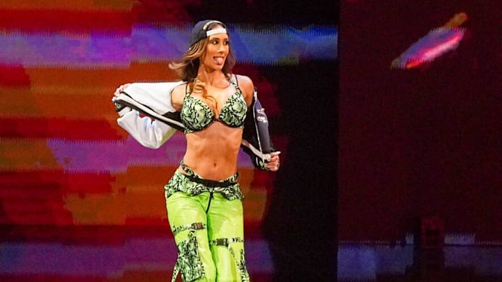 Carmella's WWE contract reportedly expires
