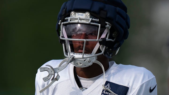 Tennessee Titans cornerback Tre Avery (23).