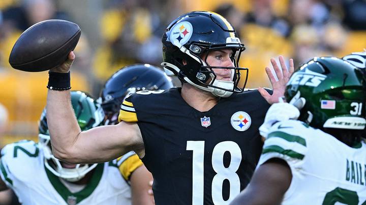 Pittsburgh Steelers quarterback Will Howard