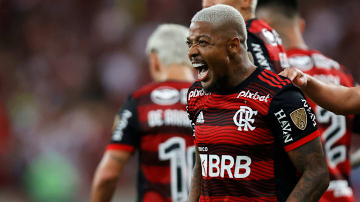 Marinho participou dos dois gols do Flamengo em Cuiabá