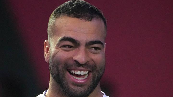 Linebacker Kyle Van Noy Linebacker Kyle Van Noy