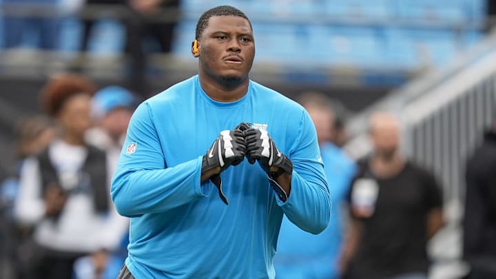 Auburn Tigers DT Jourdin Crawford greatly appreciated Carolina Panthers star Derrick Brown showing up on the Plains Auburn Tigers DT Jourdin Crawford greatly appreciated Carolina Panthers star Derrick Brown showing up on the Plains