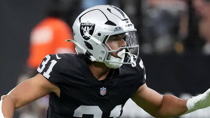 Aug 13, 2026; Paradise, Nevada, USA; Las Vegas Raiders safety Treydan Stukes (31) against the Arizona Cardinals in the first half at Allegiant Stadium. Mandatory Credit: Kirby Lee-Imagn Images Aug 13, 2026; Paradise, Nevada, USA; Las Vegas Raiders safety Treydan Stukes (31) against the Arizona Cardinals in the first half at Allegiant Stadium. Mandatory Credit: Kirby Lee-Imagn Images