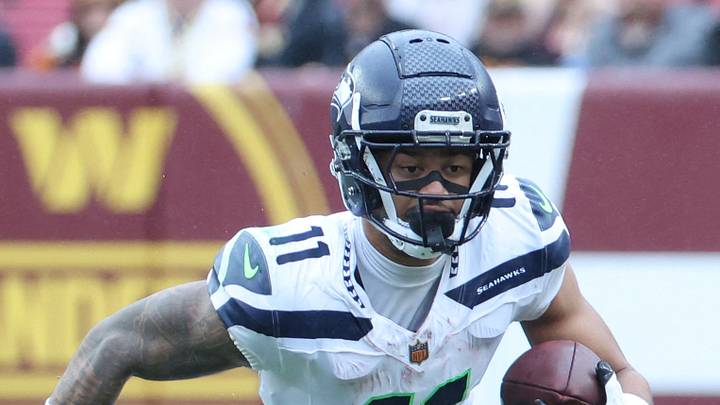 Seattle Seahawks wide receiver Jaxon Smith-Njigba makes a catch against Washington Commanders cornerback Amik Robertson. Seattle Seahawks wide receiver Jaxon Smith-Njigba makes a catch against Washington Commanders cornerback Amik Robertson.