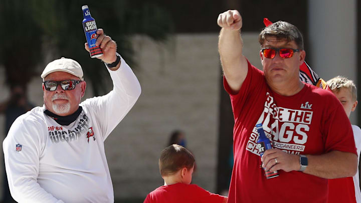 Feb 10, 2021; Tampa Bay, FL, USA;  Tampa Bay Buccaneers head coach Bruce Arians (left) and general manager Jason Licht Mandatory Credit: Kim Klement-Imagn Images