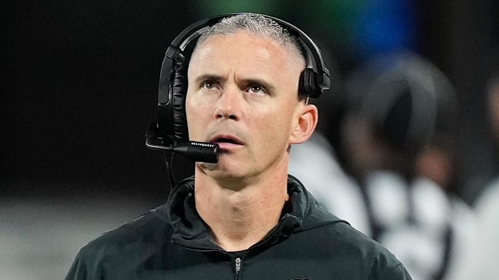 Dec 2, 2023; Charlotte, NC, USA; Florida State Seminoles head coach Mike Norvell walks the sidelines during the third quarter against the Louisville Cardinals at Bank of America Stadium. Mandatory Credit: Jim Dedmon-Imagn Images Dec 2, 2023; Charlotte, NC, USA; Florida State Seminoles head coach Mike Norvell walks the sidelines during the third quarter against the Louisville Cardinals at Bank of America Stadium. Mandatory Credit: Jim Dedmon-Imagn Images