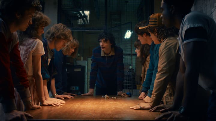 (L to R) Joe Keery as Steve Harrington, Natalia Dyer as Nancy Wheeler, Charlie Heaton as Jonathan Byers, Maya Hawke as Robin Buckley, Finn Wolfhard as Mike Wheeler, Winona Ryder as Joyce Byers, Noah Schnapp as Will Byers, Gaten Matarazzo as Dustin Henderson, and Caleb McLaughlin as Lucas Sinclair in Stranger Things season 5 (L to R) Joe Keery as Steve Harrington, Natalia Dyer as Nancy Wheeler, Charlie Heaton as Jonathan Byers, Maya Hawke as Robin Buckley, Finn Wolfhard as Mike Wheeler, Winona Ryder as Joyce Byers, Noah Schnapp as Will Byers, Gaten Matarazzo as Dustin Henderson, and Caleb McLaughlin as Lucas Sinclair in Stranger Things season 5
