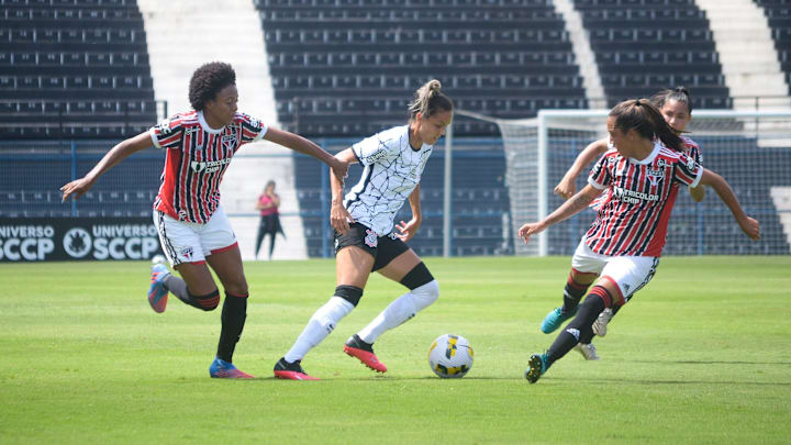 São Paulo e Corinthians são dois remanescentes entre os semifinalistas