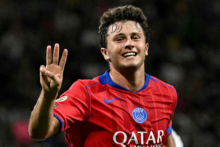 若昂·内维斯在比赛中 若昂·内维斯在比赛中