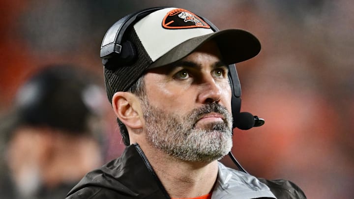 Dec 29, 2024; Cleveland, Ohio, USA; Cleveland Browns head coach Kevin Stefanski looks on during the second half against the Miami Dolphins at Huntington Bank Field. Mandatory Credit: Ken Blaze-Imagn Images Dec 29, 2024; Cleveland, Ohio, USA; Cleveland Browns head coach Kevin Stefanski looks on during the second half against the Miami Dolphins at Huntington Bank Field. Mandatory Credit: Ken Blaze-Imagn Images