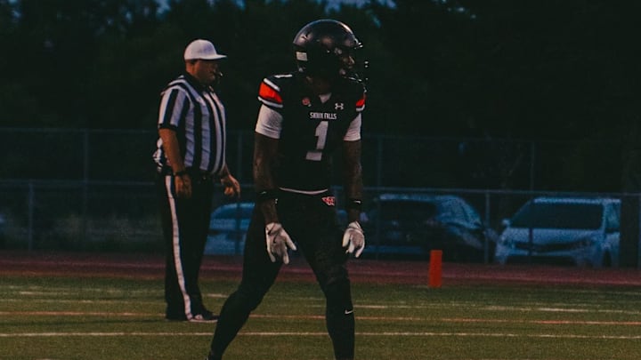 After being committed for nearly a year, Dveyoun Bonwell-Witte is no longer intending to become a Husker.