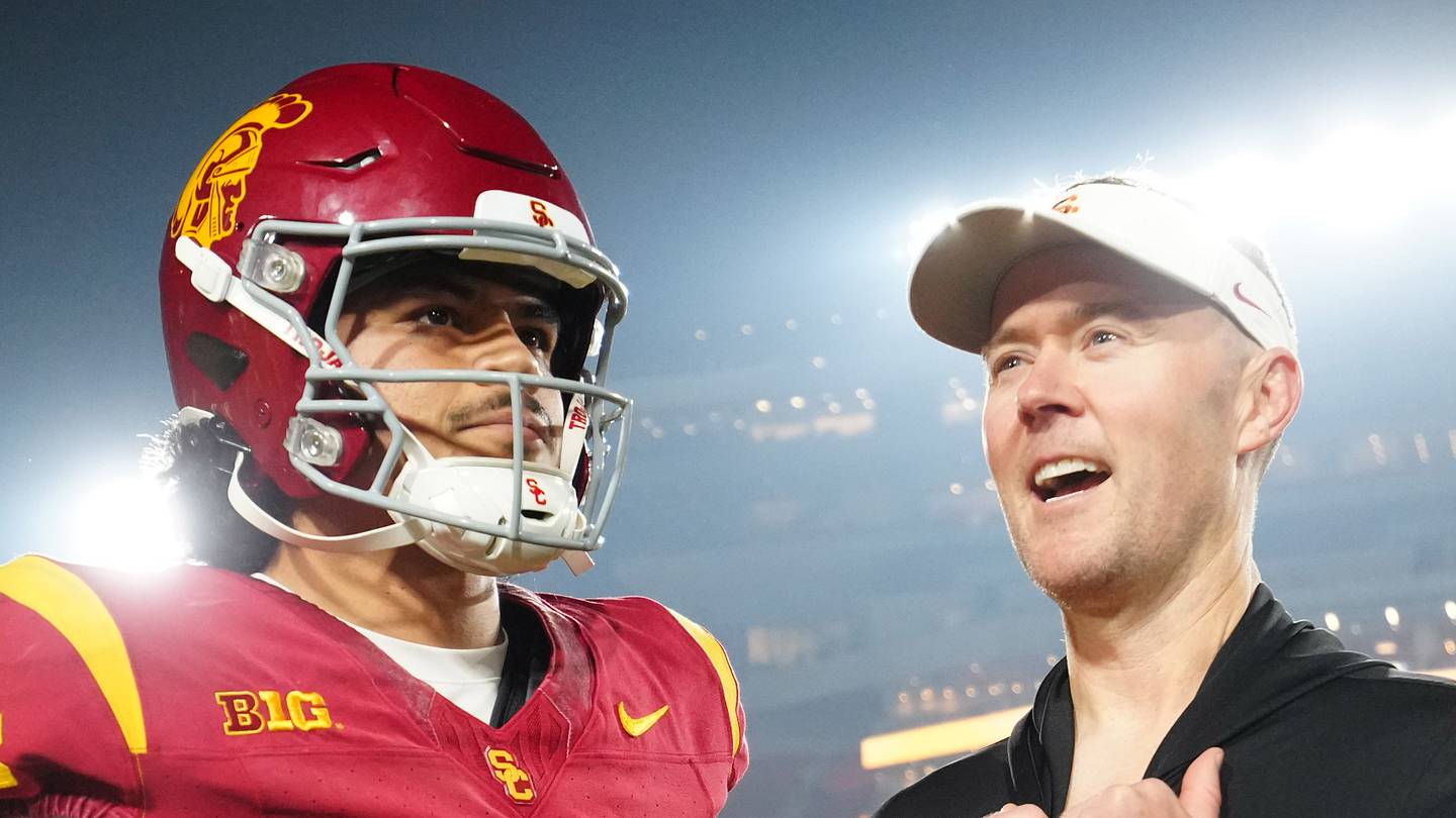 13 USC Trojans Turn Heads in Latest NFL Draft Ranking
