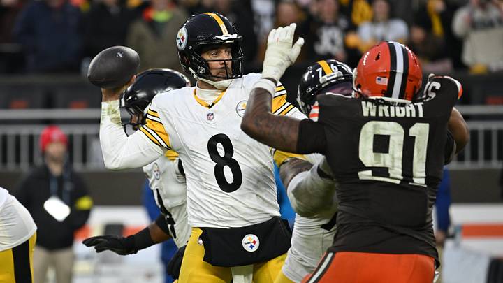 Dec 28, 2025; Cleveland, Ohio, USA; Pittsburgh Steelers quarterback Aaron Rodgers (8) throws in the fourth quarter against the Cleveland Browns at Huntington Bank Field. Mandatory Credit: Ken Blaze-Imagn Images Dec 28, 2025; Cleveland, Ohio, USA; Pittsburgh Steelers quarterback Aaron Rodgers (8) throws in the fourth quarter against the Cleveland Browns at Huntington Bank Field. Mandatory Credit: Ken Blaze-Imagn Images