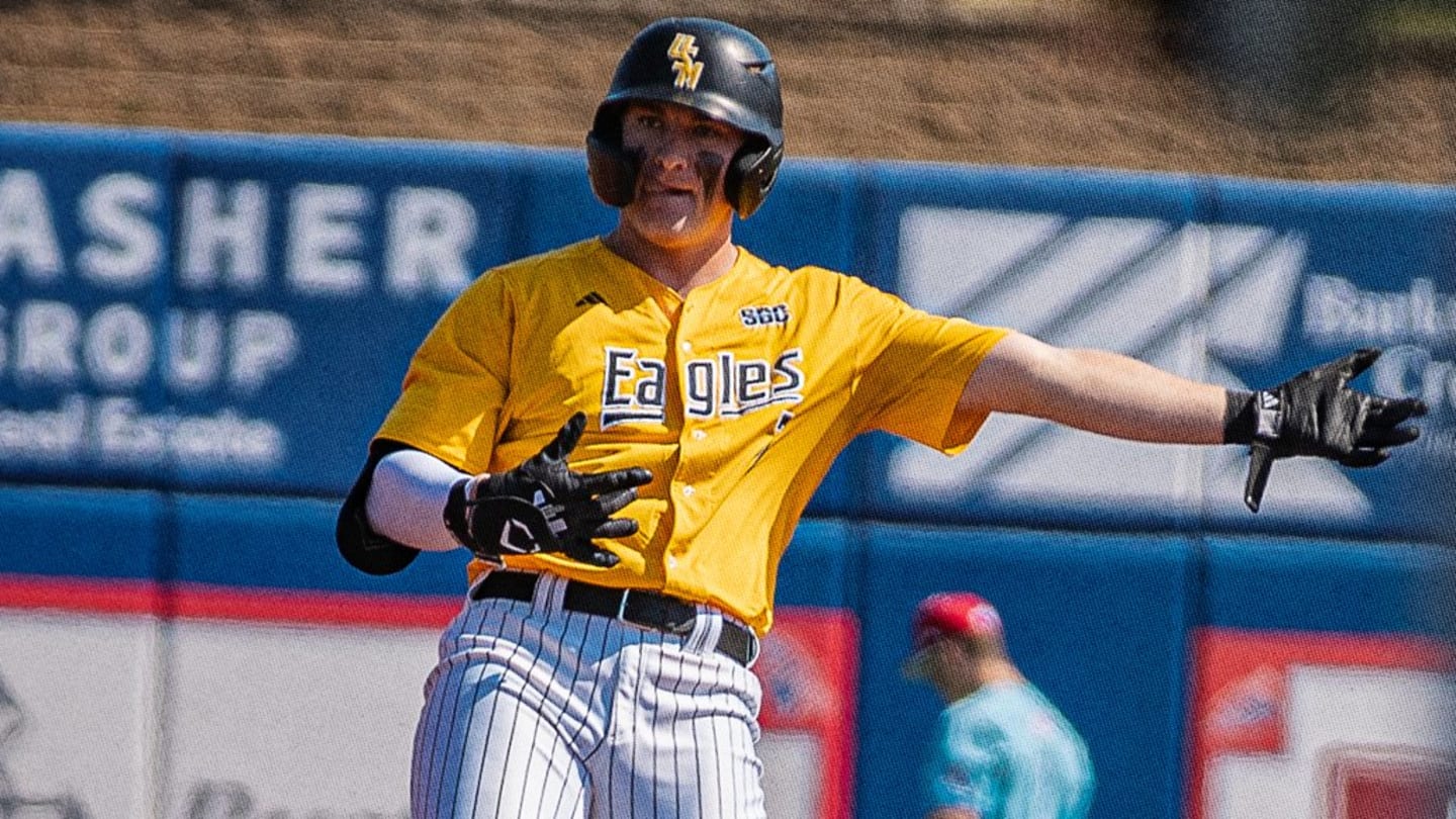 Higdon's Clutch Hit in 9th Pushes No. 8 Southern Miss Past Old Dominion