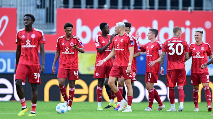 Fortuna Düsseldorf trifft im Testspiel auf den befreundeten Klub Ipswich Town aus England. Fortuna Düsseldorf trifft im Testspiel auf den befreundeten Klub Ipswich Town aus England.