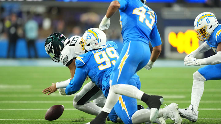 Dec 8, 2025; Inglewood, California, USA; (1) in the first half at SoFi Stadium. Mandatory Credit: Kirby Lee-Imagn Images Dec 8, 2025; Inglewood, California, USA; (1) in the first half at SoFi Stadium. Mandatory Credit: Kirby Lee-Imagn Images