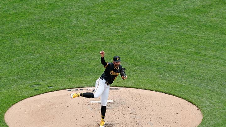 Paul Skenes en un partido contra los Chicago Cubs.