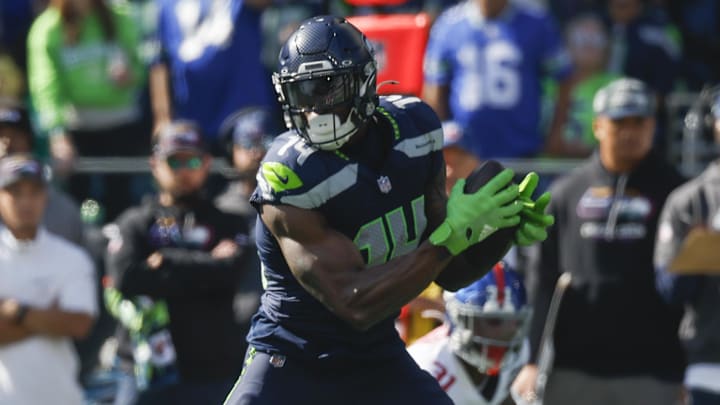 Oct 6, 2024; Seattle, Washington, USA; Seattle Seahawks wide receiver DK Metcalf (14) catches a pass against the New York Giants during the first quarter at Lumen Field. Mandatory Credit: Joe Nicholson-Imagn Images Oct 6, 2024; Seattle, Washington, USA; Seattle Seahawks wide receiver DK Metcalf (14) catches a pass against the New York Giants during the first quarter at Lumen Field. Mandatory Credit: Joe Nicholson-Imagn Images