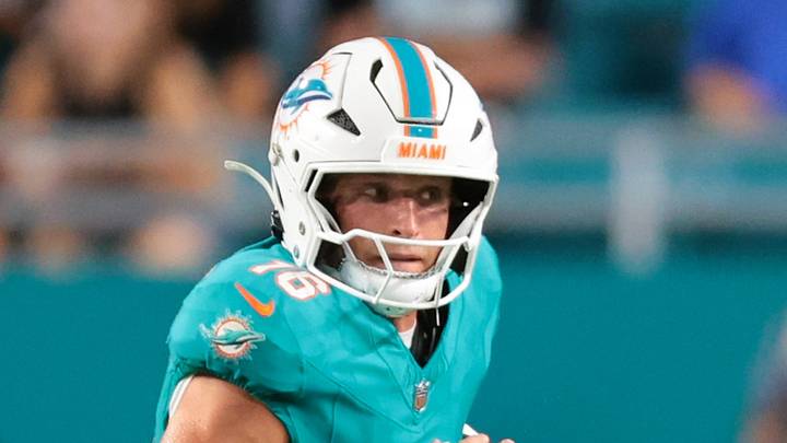 Miami Dolphins quarterback Mark Gronowski Miami Dolphins quarterback Mark Gronowski
