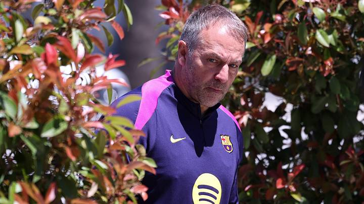 Hansi Flick soll mindestens bis 2028 Barça-Coach bleiben