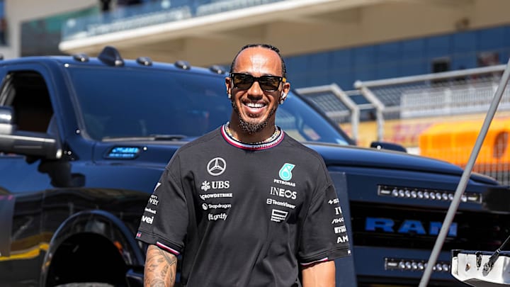 Oct 20, 2024; Austin, Texas, USA; Mercedes-AMG Petronas driver Lewis Hamilton walks the track ahead of the drivers' parade at the Formula 1 Pirelli United States Grand Prix at Circuit of the Americas. Mandatory Credit: Aaron E. Martinez-Imagn Images Oct 20, 2024; Austin, Texas, USA; Mercedes-AMG Petronas driver Lewis Hamilton walks the track ahead of the drivers' parade at the Formula 1 Pirelli United States Grand Prix at Circuit of the Americas. Mandatory Credit: Aaron E. Martinez-Imagn Images