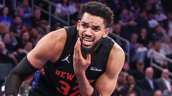 New York Knicks center Karl-Anthony Towns (32) reacts after getting hit in the face in the second quarter against the Orlando Magic at Madison Square Garden. Mandatory Credit: Wendell Cruz-Imagn Images New York Knicks center Karl-Anthony Towns (32) reacts after getting hit in the face in the second quarter against the Orlando Magic at Madison Square Garden. Mandatory Credit: Wendell Cruz-Imagn Images