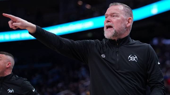 Apr 4, 2025; San Francisco, California, USA; Denver Nuggets head coach Michael Malone yells direction during a game against the Golden State Warriors in the third period at Chase Center. Mandatory Credit: David Gonzales-Imagn Images Apr 4, 2025; San Francisco, California, USA; Denver Nuggets head coach Michael Malone yells direction during a game against the Golden State Warriors in the third period at Chase Center. Mandatory Credit: David Gonzales-Imagn Images