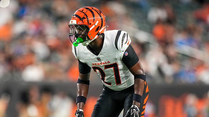Cincinnati Bengals safety Jordan Battle (27) lines up before a snap in the first quarter of the NFL Preseason game between the Cincinnati Bengals and the Detroit Lions at Paycor Stadium in Cincinnati on Thursday, Aug. 13, 2026.