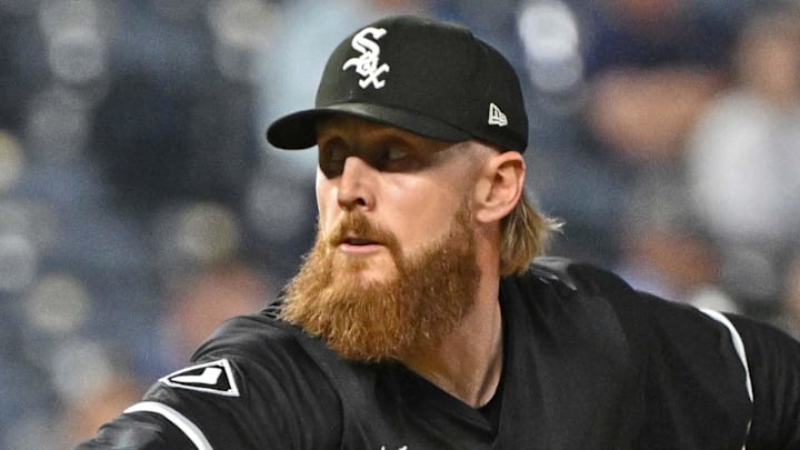 Chicago White Sox relief pitcher Cam Booser (71) throws against the Kansas City Royals at Kauffman Stadium. 