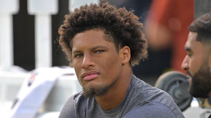 Oct 5, 2025; Inglewood, California, USA;  Los Angeles Chargers tight end Oronde Gadsden II (86) sits on the bench prior to the game against the Washington Commanders at SoFi Stadium. Mandatory Credit: Jayne Kamin-Oncea-Imagn Images