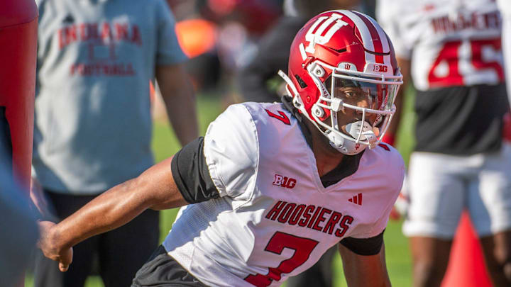 Indiana's Louis Moore (7) runs a drill during spring football practice on Thursday, April 10, 2025.