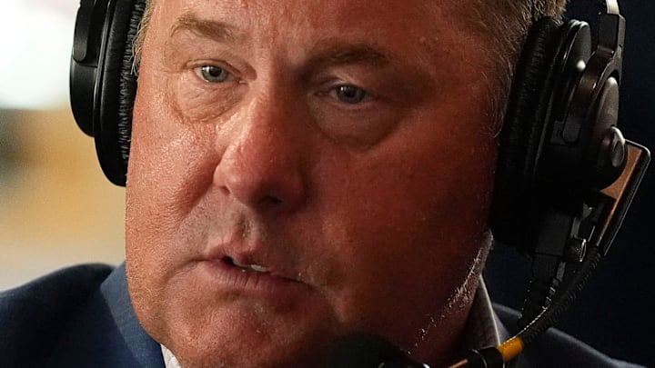 Auburn football coach Hugh Freeze plans to convince Deuce Knight to stay by getting Jackson Arnold ready for the NFL