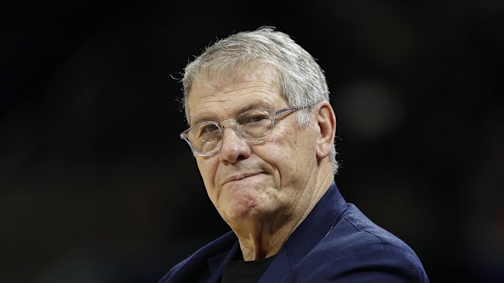 UConn Huskies head coach Geno Auriemma looks on 