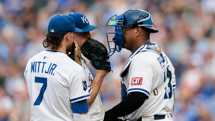 Jun 11, 2025; Kansas City, Missouri, USA; Kansas City Royals meet on the mound during the second inning against the New York Yankees  at Kauffman Stadium. Mandatory Credit: William Purnell-Imagn Images