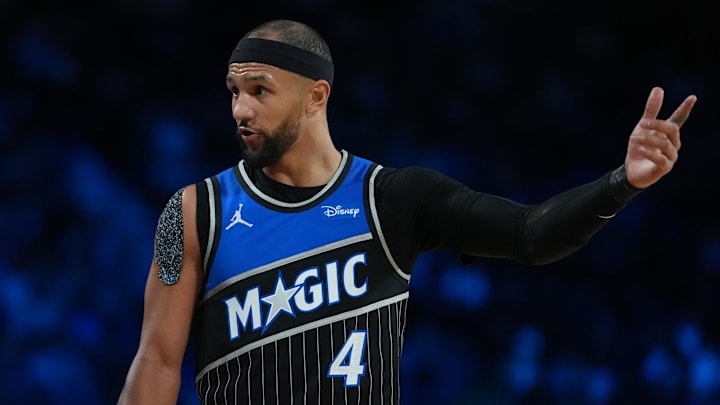 Jalen Suggs was at the center of fan frustration during a 20-0 Houston Rockets run. He is going to quickly be part of the big questions the Orlando Magic face this offseason. Jalen Suggs was at the center of fan frustration during a 20-0 Houston Rockets run. He is going to quickly be part of the big questions the Orlando Magic face this offseason.