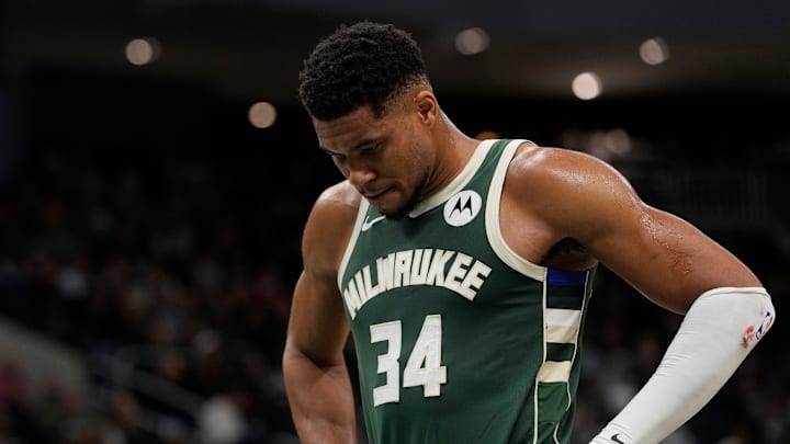 Sacramento Kings v Milwaukee Bucks Sacramento Kings v Milwaukee Bucks