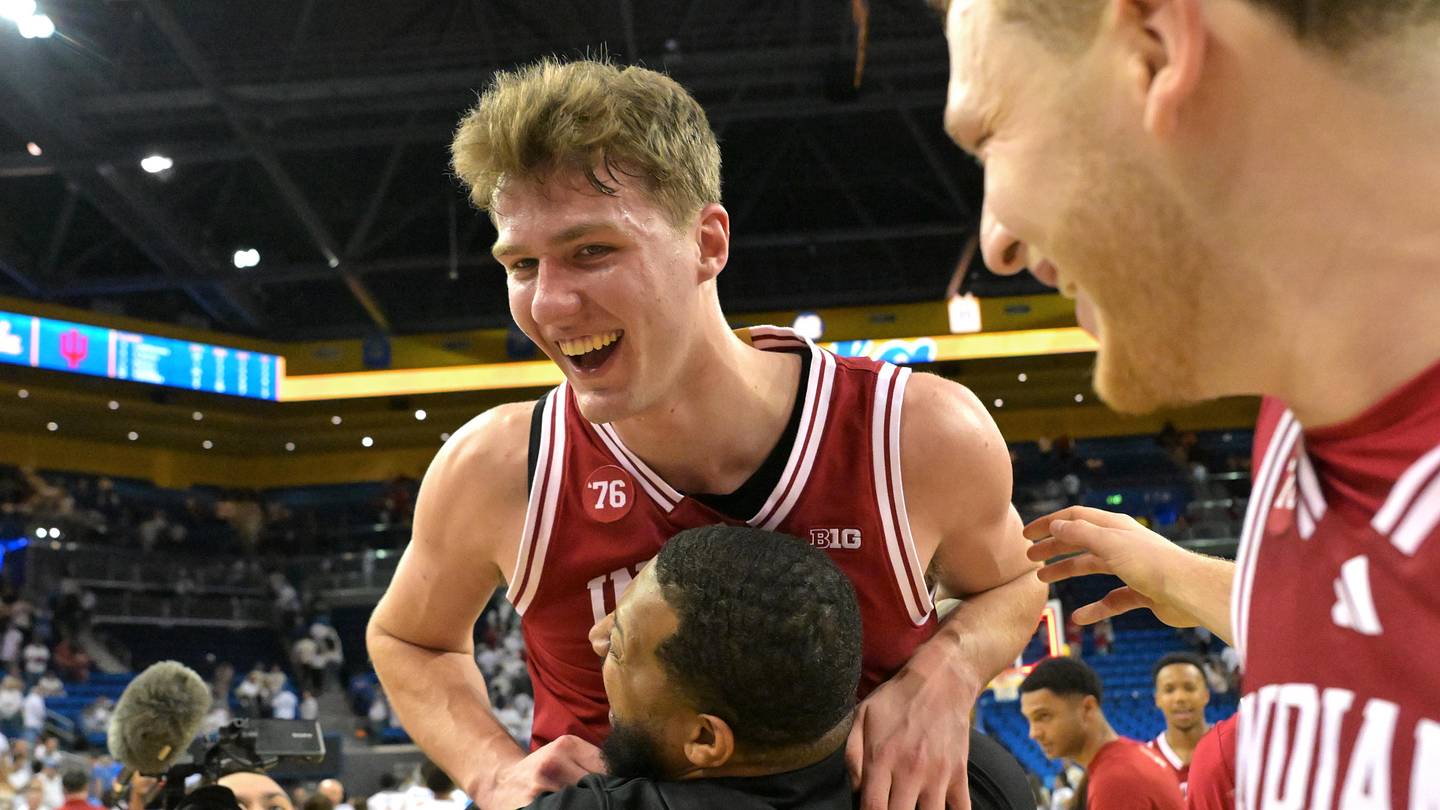 Neil Reed Indiana Basketball Indiana Basketball's NCAA Tournament Hopes in Better Shape After 2 ...