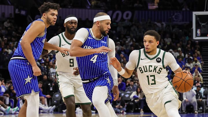 The Orlando Magic got back to their hounding, energetic defensive style to win their third straight game and run the Milwaukee Bucks off the floor.