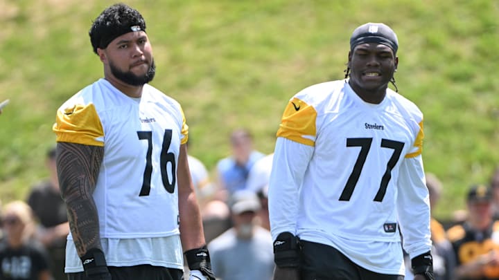 Troy Fautanu, Broderick Jones