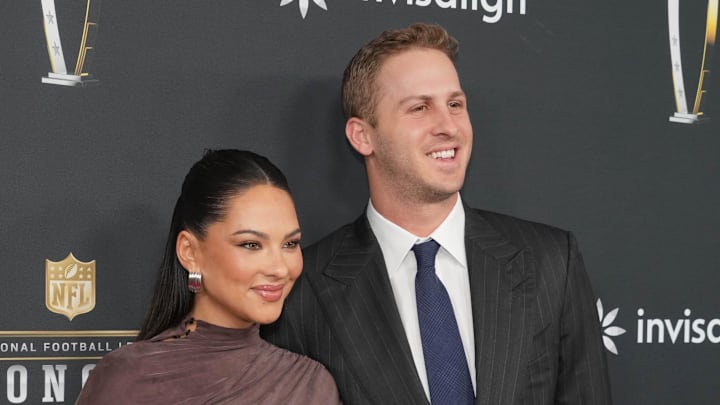 Jared Goff and his wife Christen Harper on the red carpet before Super Bowl LIX NFL Honors 