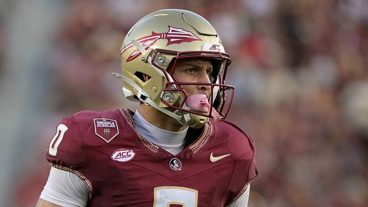 Aug 29, 2026; Tallahassee, Florida, USA; Florida State wide receiver Duce Robinson (0) stands on the field during the first quarter against New Mexico State at Doak S. Campbell Stadium. Mandatory Credit: Melina Myers-Imagn Images Aug 29, 2026; Tallahassee, Florida, USA; Florida State wide receiver Duce Robinson (0) stands on the field during the first quarter against New Mexico State at Doak S. Campbell Stadium. Mandatory Credit: Melina Myers-Imagn Images