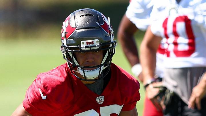 Tampa Bay Buccaneers cornerback Zyon McCollum (27) participates in organized team activities 