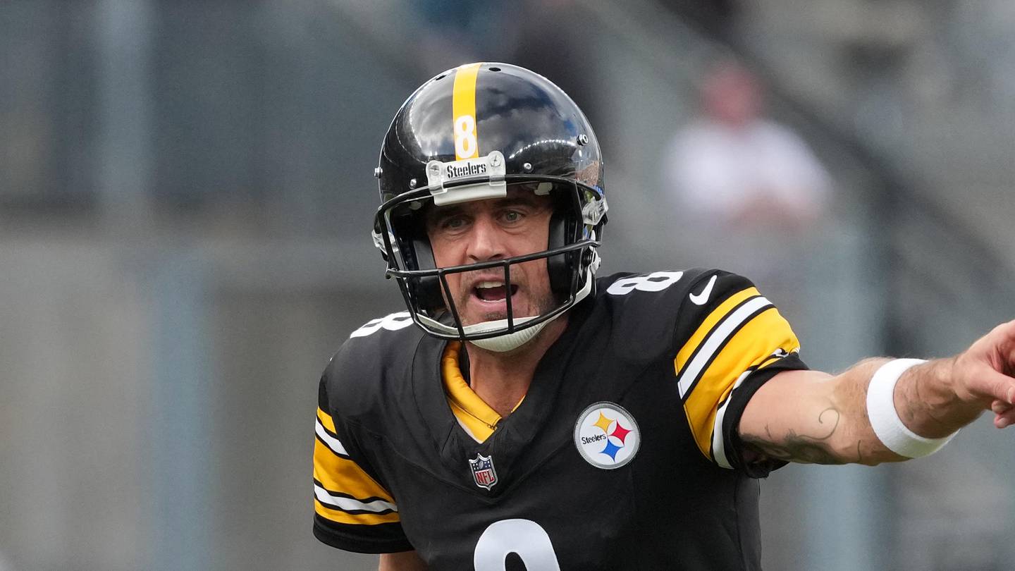 NFL insider rips Aaron Rodgers for keeping Steelers in dark
